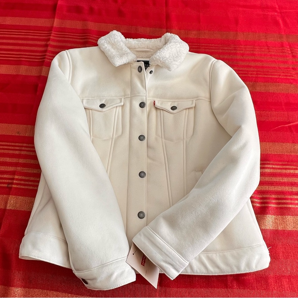 Levi’s Women Cream Faux Jacket - Picture 3 of 11